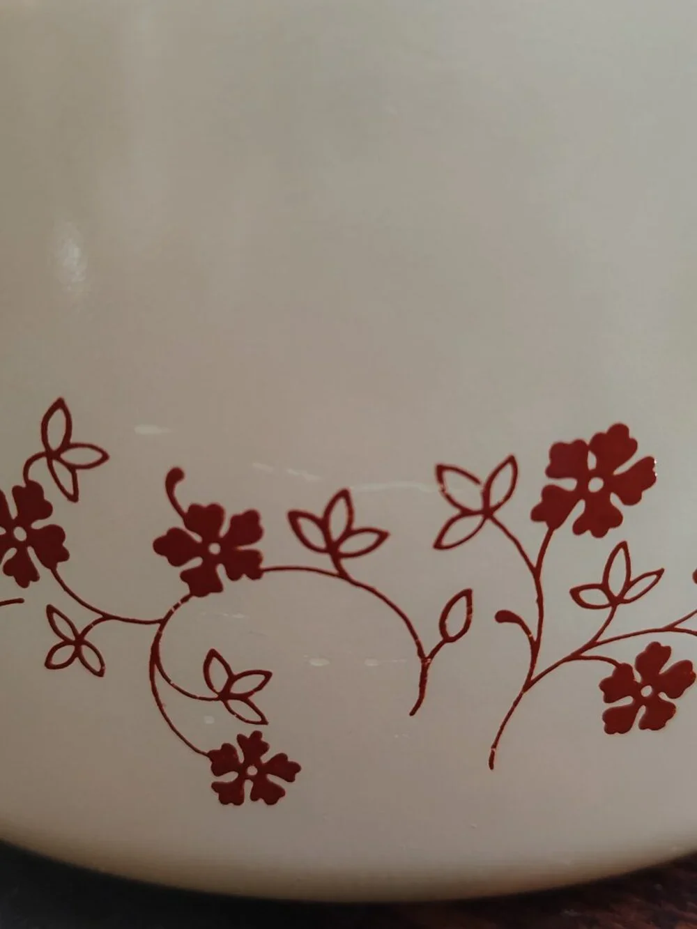 Pyrex Trailing Flowers Bake #475B 2.5 Quart Casserole Dish